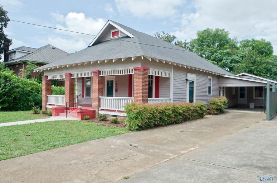 More Photos Of 106 S Houston St, Athens Office For Sale