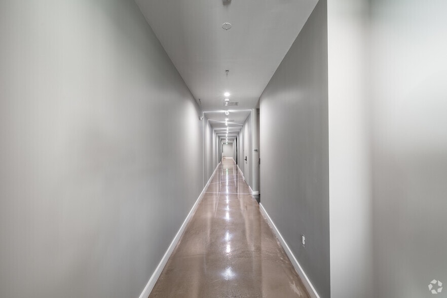 More Photos Of 360 N Bedford Dr, Beverly Hills Medical For Lease