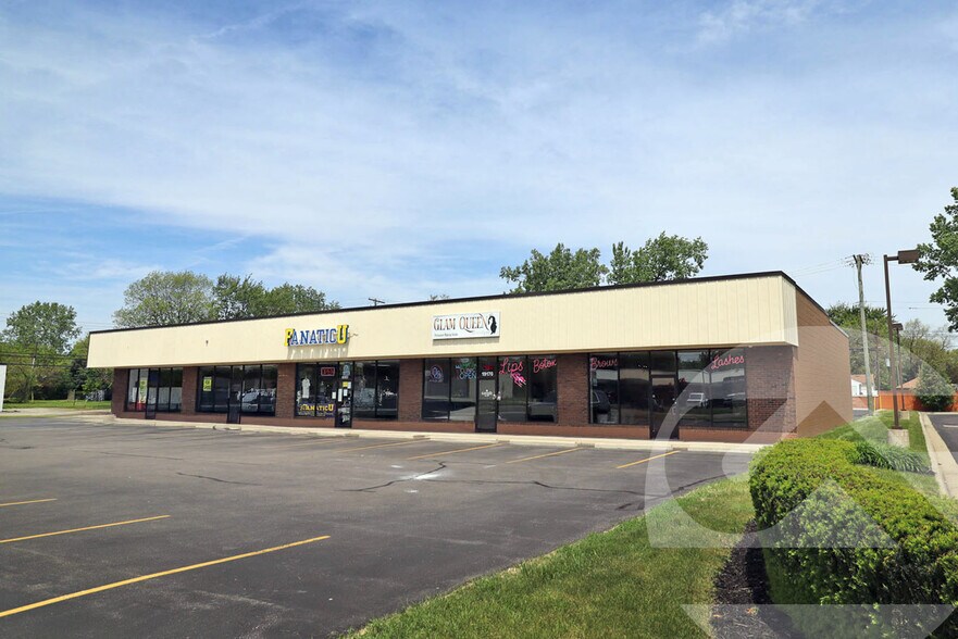 Primary Photo Of 19170-19200 Eureka Rd, Southgate General Retail For Sale