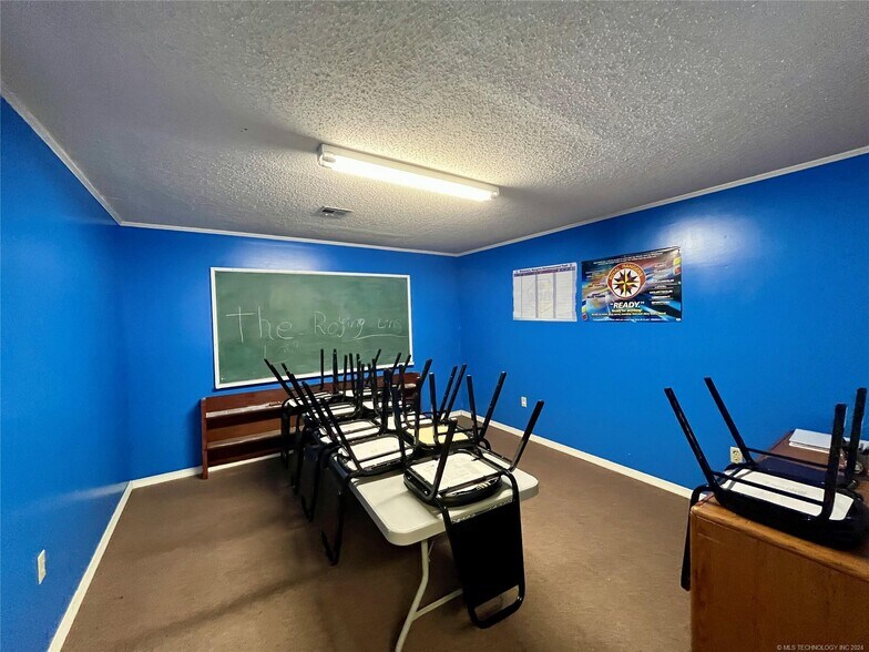 More Photos Of 2710 S Cherokee Dr, Muskogee Religious Facility For Sale
