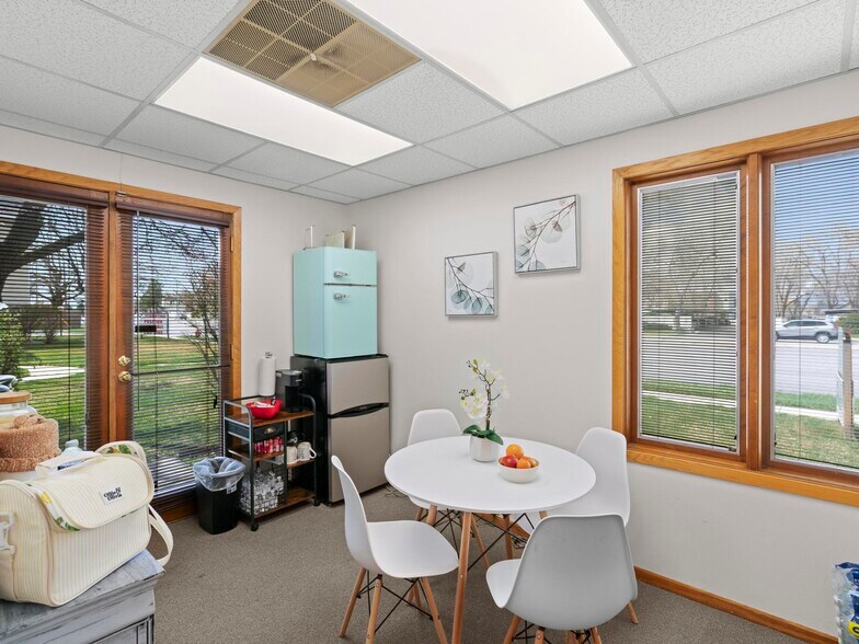 More Photos Of 4541 S 700 E, Salt Lake City Office For Sale