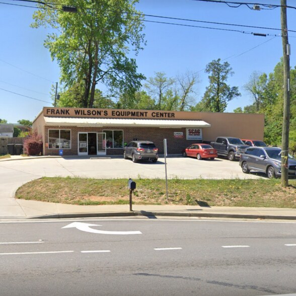 Primary Photo Of 114 E Robinson Ave, Grovetown General Retail For Sale
