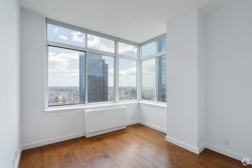More Photos Of 74 Dekalb Avenue, Brooklyn Apartments For Lease