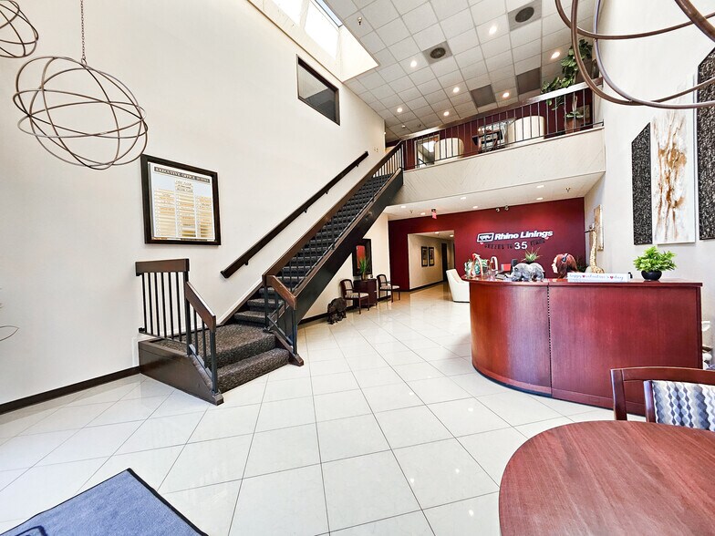 More Photos Of 9745-9747 Businesspark Ave, San Diego Coworking Space