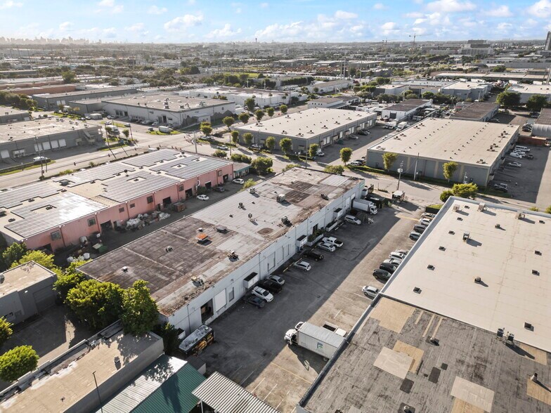 More Photos Of 8449-8459 NW 66th St, Miami Warehouse For Lease