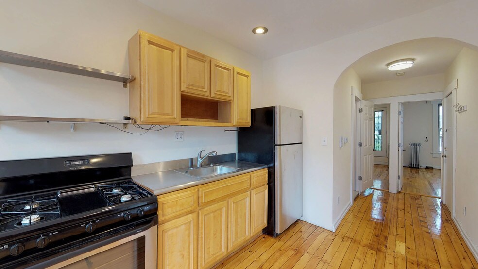 More Photos Of 155 W 9th St, Brooklyn Multifamily For Sale
