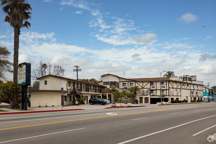 Primary Photo Of 2904 Washington Blvd, Marina Del Rey Hotel For Sale