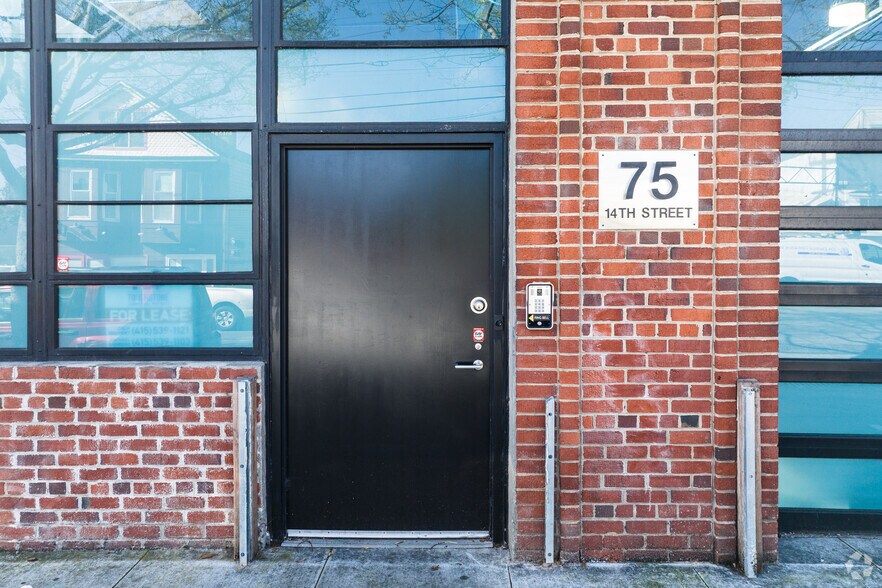 More Photos Of 75 14th St, San Francisco Light Distribution For Sale