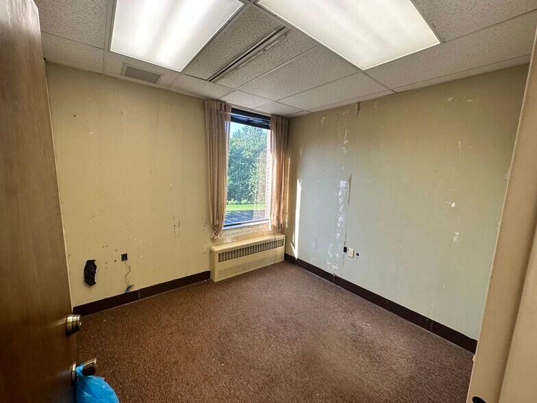 More Photos Of 8650 Babcock Blvd, Pittsburgh Office For Lease