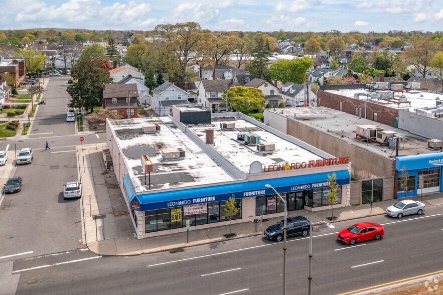 More Photos Of 500 Sunrise Hwy, Rockville Centre Storefront For Lease