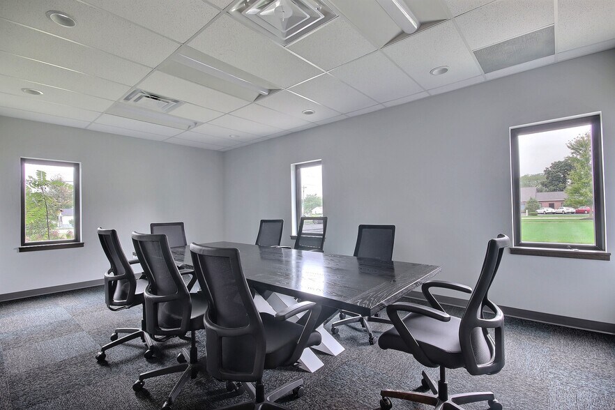 More Photos Of 2379 N Main St, Bluffton Loft Creative Space For Sale
