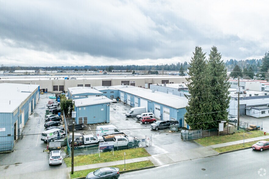 More Photos Of 1642 Langan Ave, Port Coquitlam Warehouse For Lease