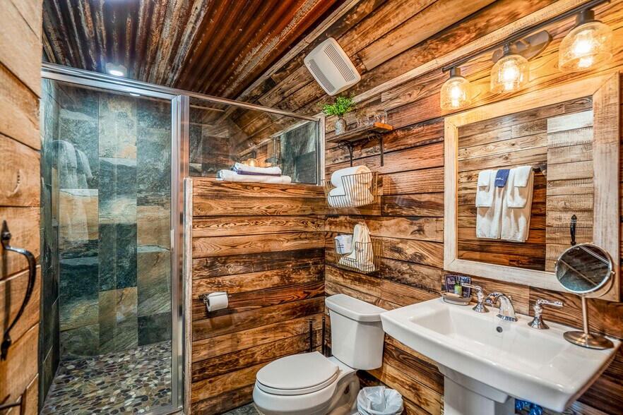 More Photos Of 3603 FM 1725 Rd, Willis Lodge Meeting Hall For Sale