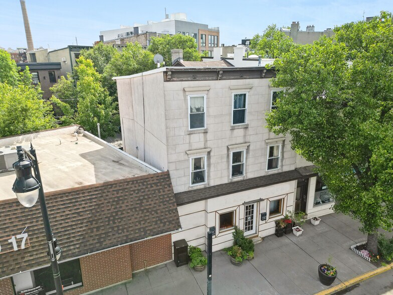 More Photos Of 271 Newark Ave, Jersey City Storefront Retail Residential For Sale