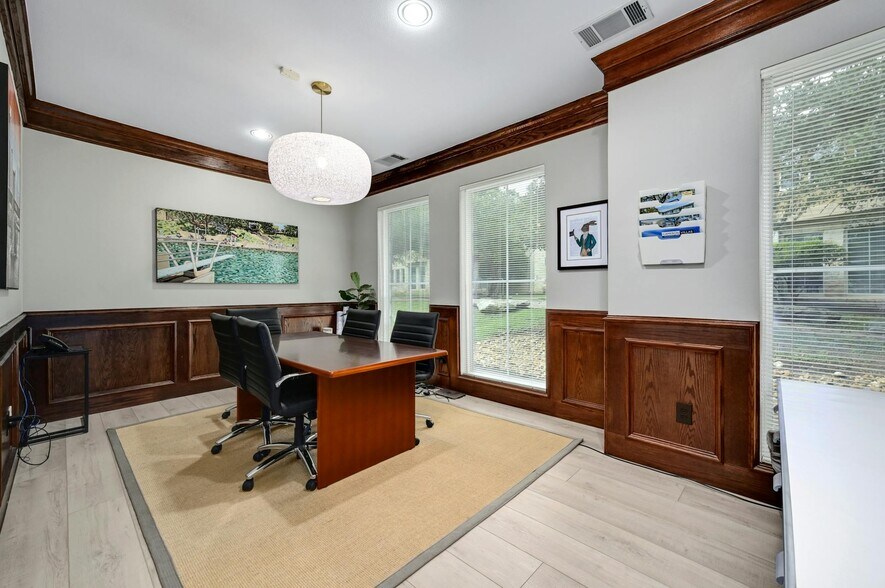 More Photos Of 4601 Spicewood Springs Rd, Austin Office For Sale