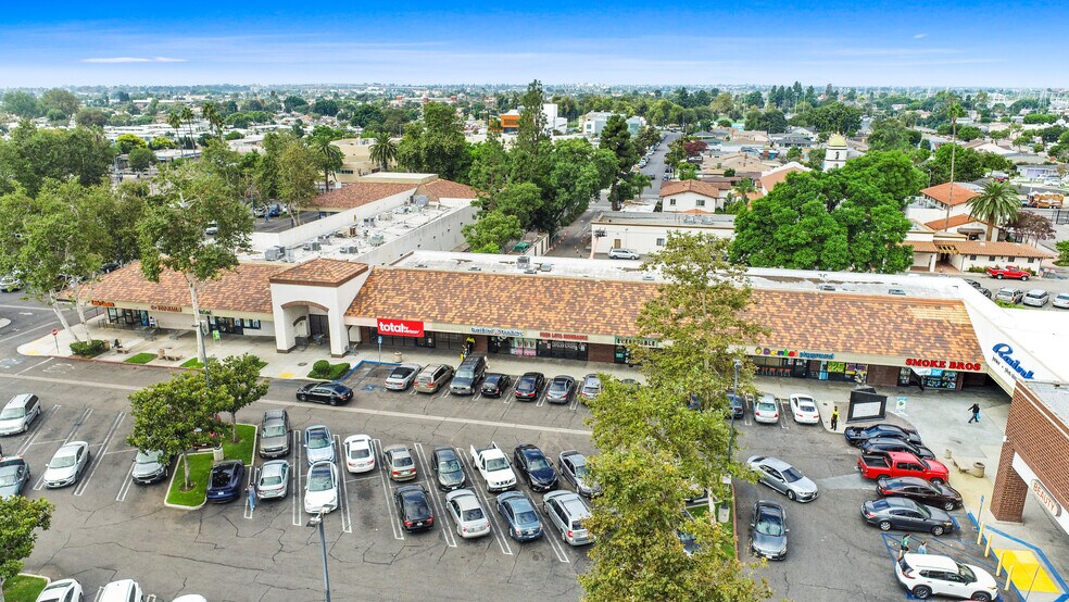 More Photos Of 1601-1673 103rd St, Los Angeles Unknown For Lease