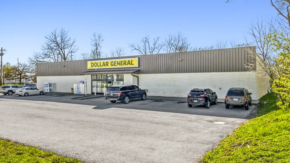 Primary Photo Of 1003 13th St, Viola Freestanding For Sale