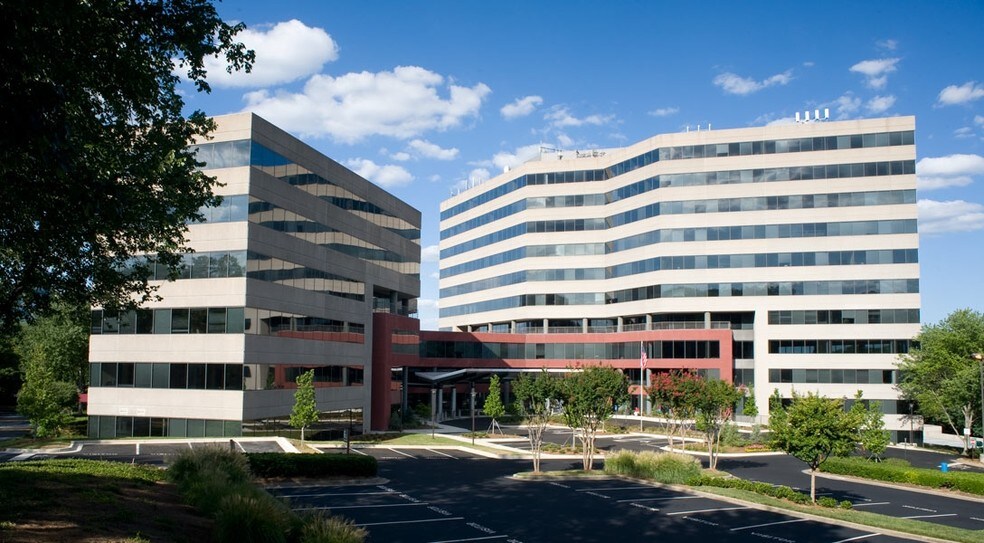 Primary Photo Of 1100 Johnson Ferry Rd, Atlanta Medical For Lease