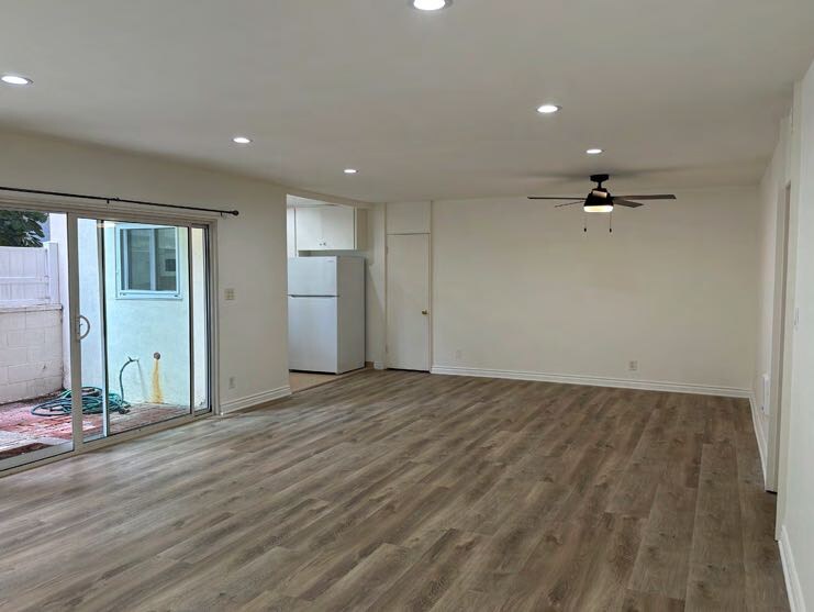 More Photos Of 7736 Paseo del Rey, Venice Apartments For Sale