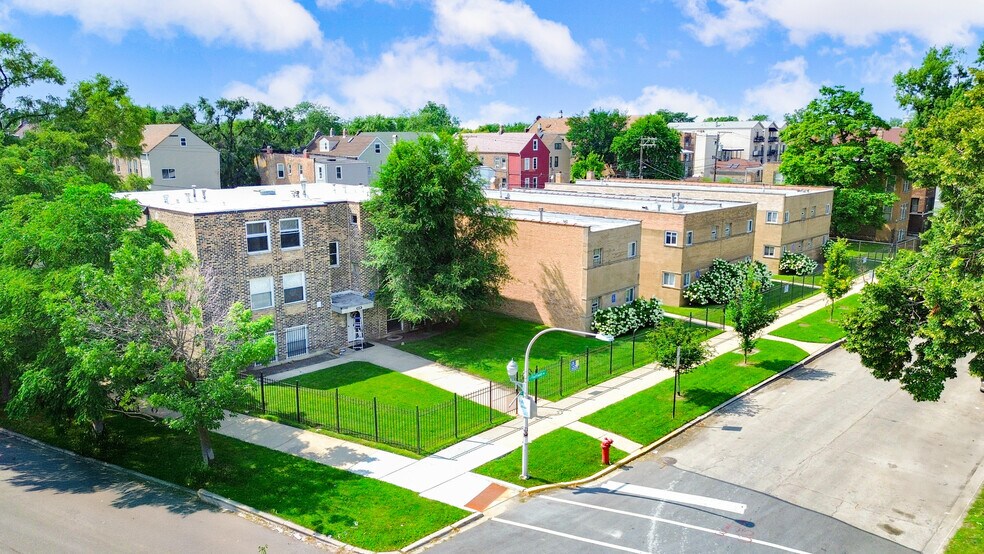 Primary Photo Of 1840-1854 S Fairfield Ave, Chicago Apartments For Sale