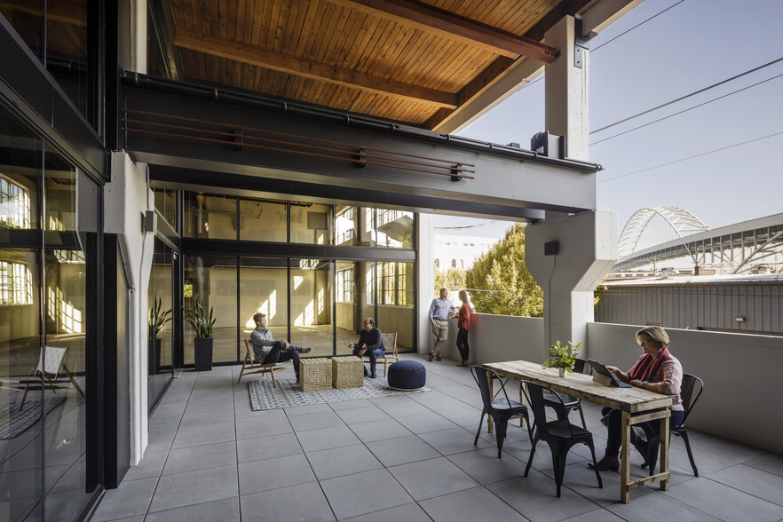 More Photos Of 1715 NW 17th Ave, Portland Loft Creative Space For Sale