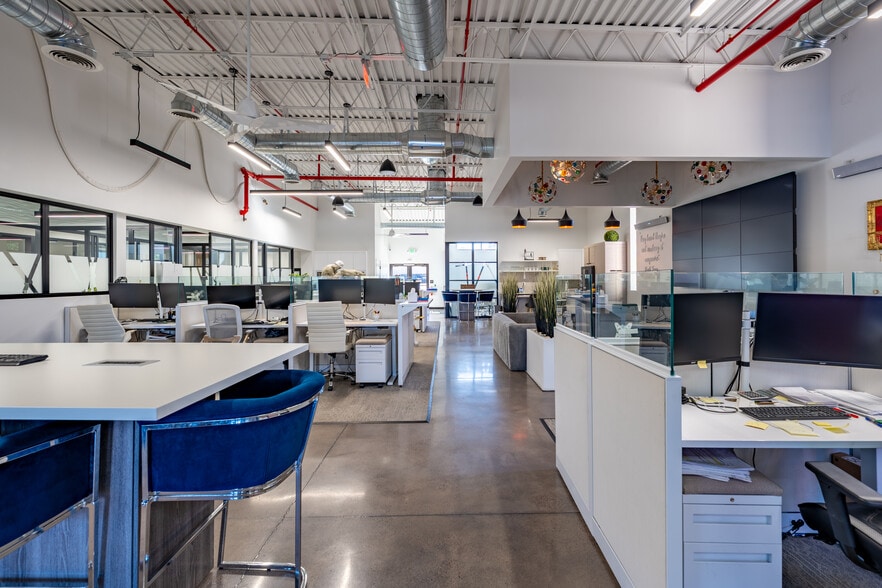 More Photos Of 7339 E McDonald Dr, Scottsdale Office For Sale