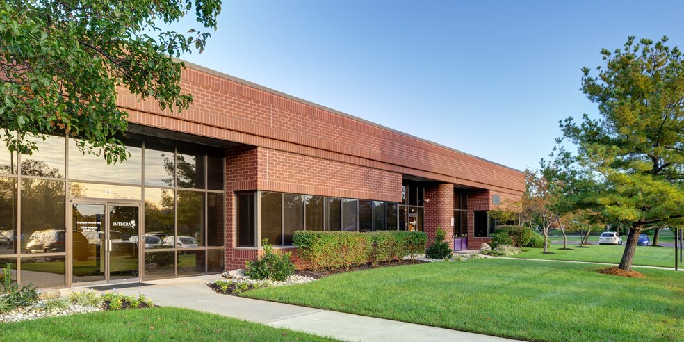 More Photos Of 315 Enterprise Dr, Plainsboro Research And Development For Lease