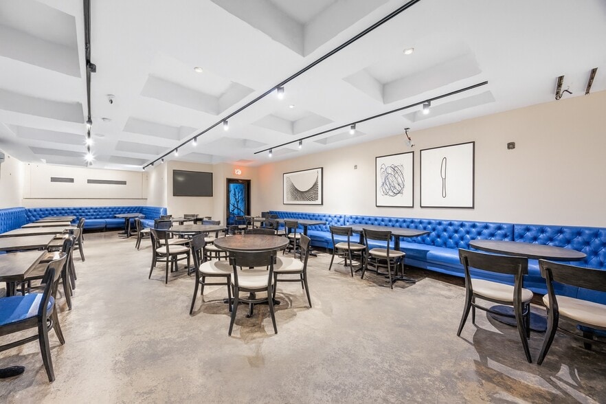 More Photos Of 128 Metropolitan Ave, Brooklyn Restaurant For Lease
