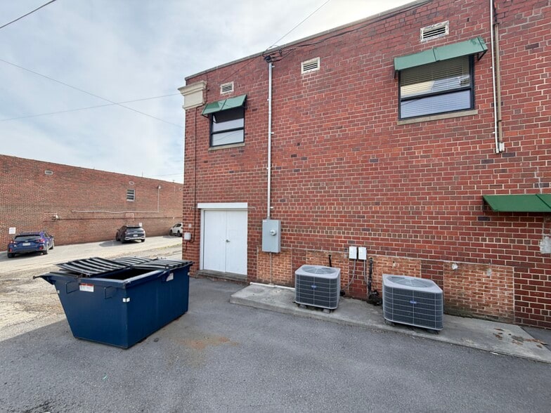 More Photos Of 1330 Mercer St, Princeton Office For Sale