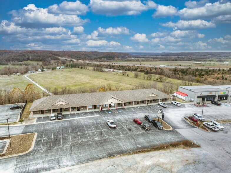 More Photos Of 493 E Highway 76, Anderson Office For Sale
