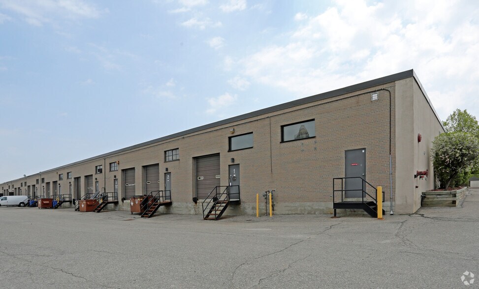 More Photos Of 1149 Bellamy Rd N, Toronto Warehouse For Lease