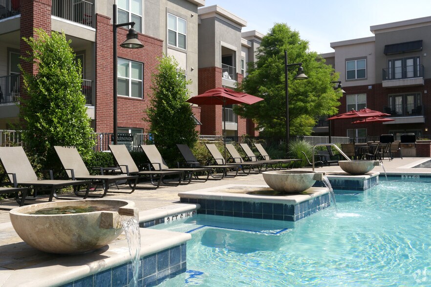 More Photos Of 380 Vista Court Dr, Plano Apartments For Lease