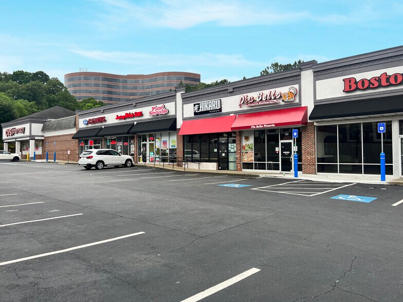 More Photos Of 2014 Powers Ferry Rd SE, Atlanta General Retail For Lease