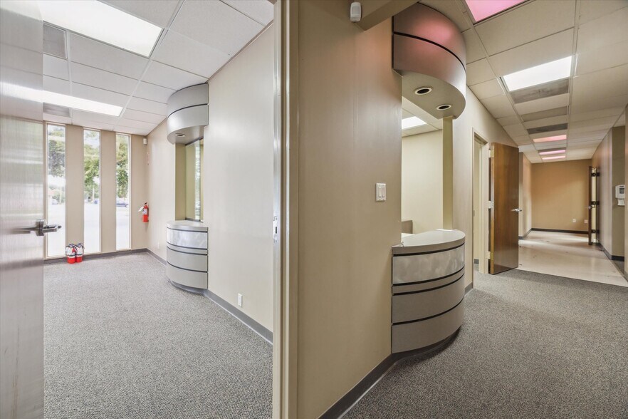 More Photos Of 6504 Memorial Dr, Texas City Medical For Sale