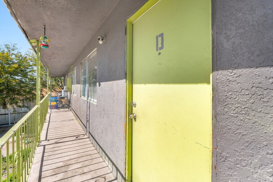 More Photos Of 5104 Pebble Beach Blvd, Las Vegas Apartments For Sale