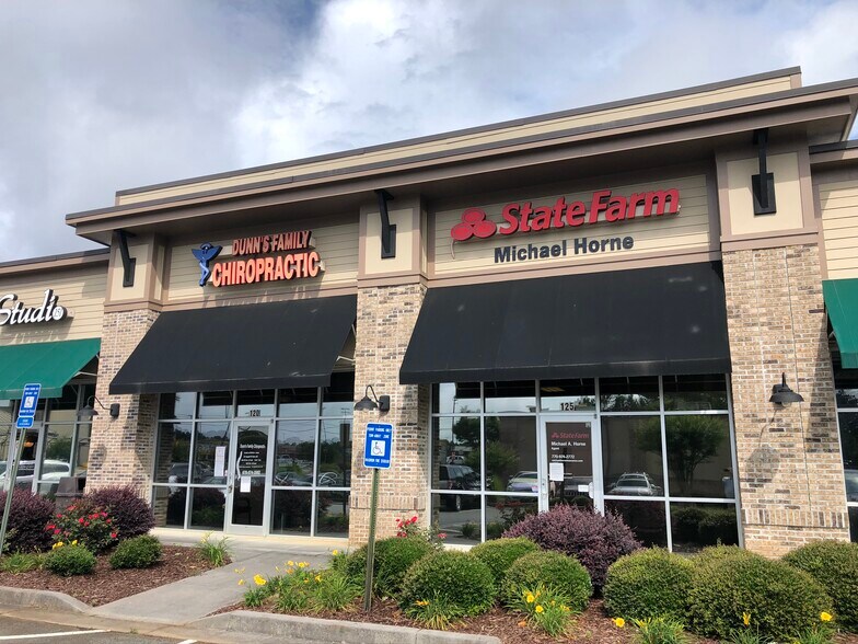 More Photos Of 8879 Dallas Acworth Hwy, Dallas Unknown For Lease