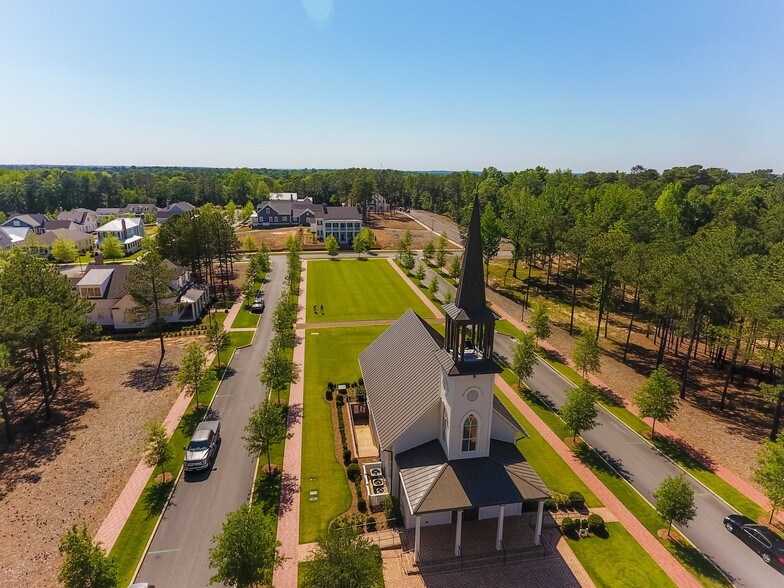More Photos Of 8201 Veterans Pky, Columbus Land For Sale