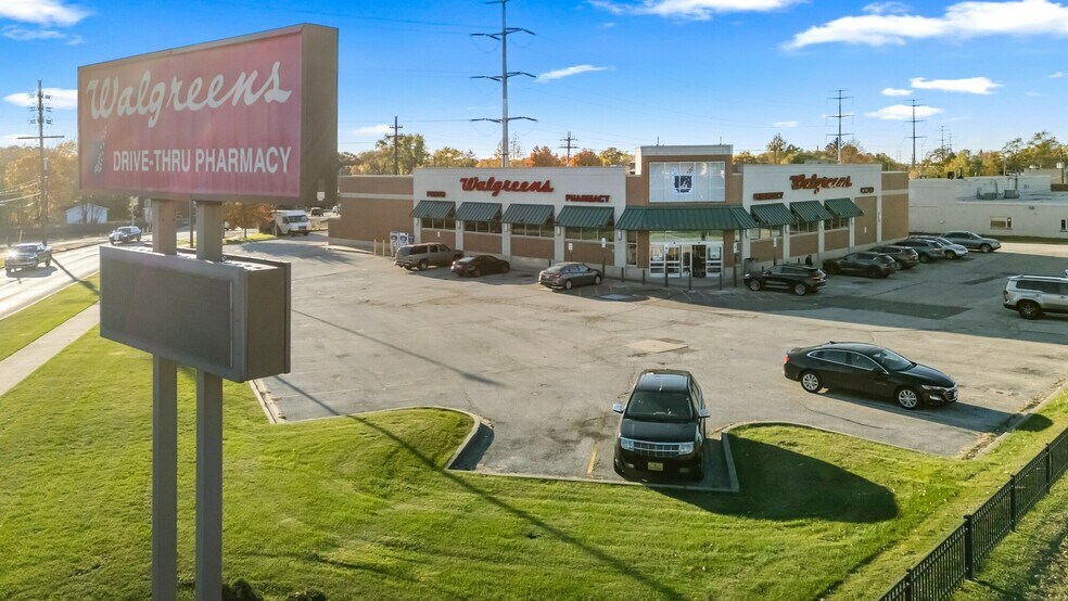 More Photos Of 520 Broadway Ave, Bedford Drugstore For Sale