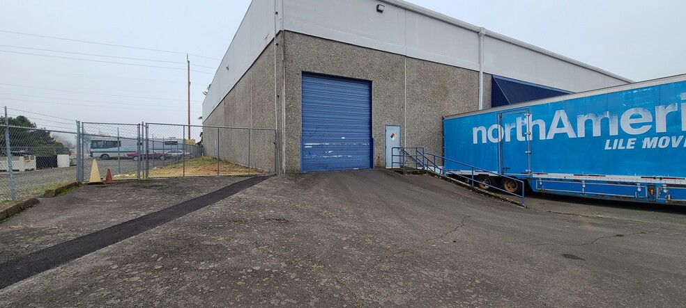 More Photos Of 1957 Claxter Rd NE, Salem Industrial For Lease