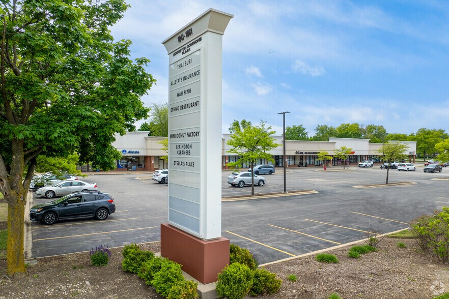 More Photos Of 1041-1073 Lake Cook Rd, Wheeling Storefront For Lease