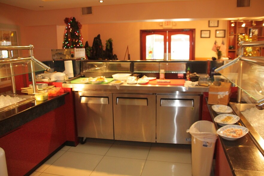 More Photos Of 905 E Broad Ave, Rockingham Restaurant For Lease