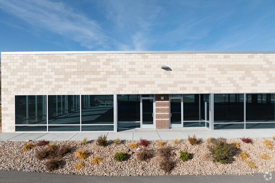 More Photos Of Interstate 215 at 2700 West, Salt Lake City Unknown For Lease