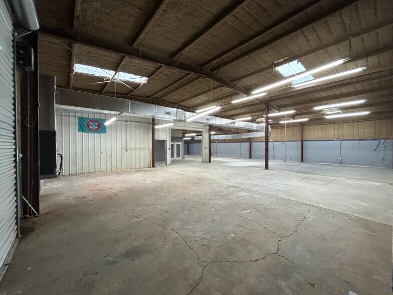 More Photos Of 5771 I 10 Industrial Pky N, Theodore Warehouse For Lease