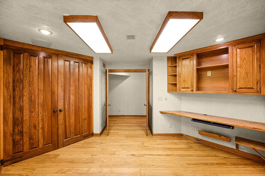 More Photos Of 10960 State Route 550, Vincent Healthcare For Sale