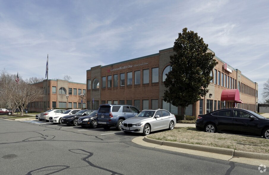 More Photos Of 4875 Eisenhower Ave, Alexandria Office For Lease