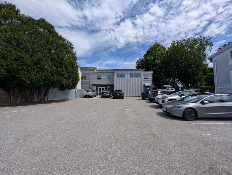 More Photos Of 18 Shepard St, Brighton Coworking Space