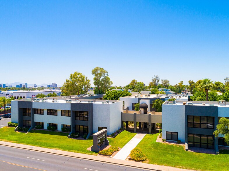 More Photos Of 5150 N 16th St, Phoenix Office For Lease
