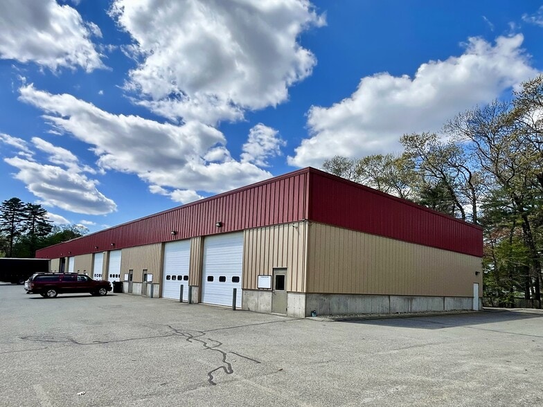 More Photos Of 2 Rockview Way, Rockland Industrial For Lease