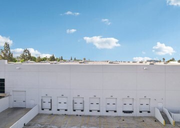 More Photos Of 12252 Whittier Blvd, Whittier Distribution For Sale