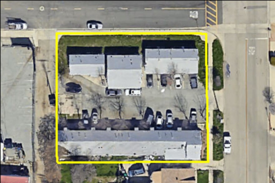 More Photos Of 677 Magnolia Ave, Beaumont Apartments For Sale